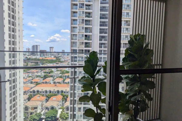 Bán căn hộ midtown