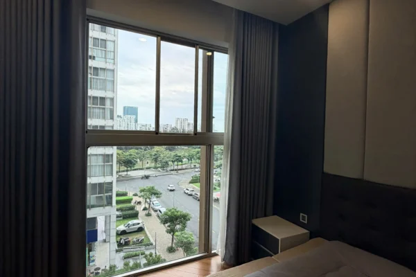 Bán căn hộ midtown