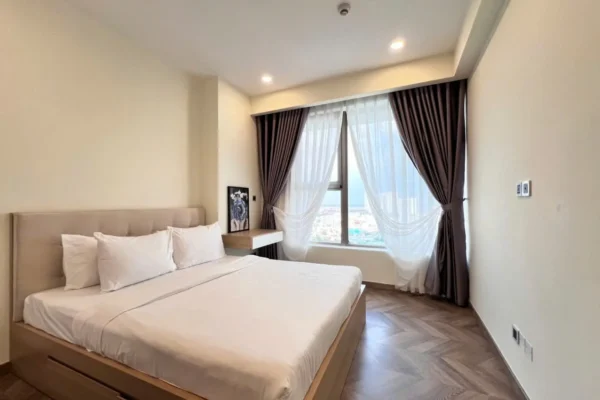 Bán căn hộ midtown
